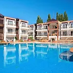 Risa Hotel
