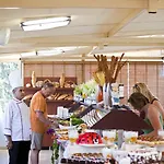 Risa Hotel