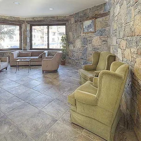 Отель Risa Битез