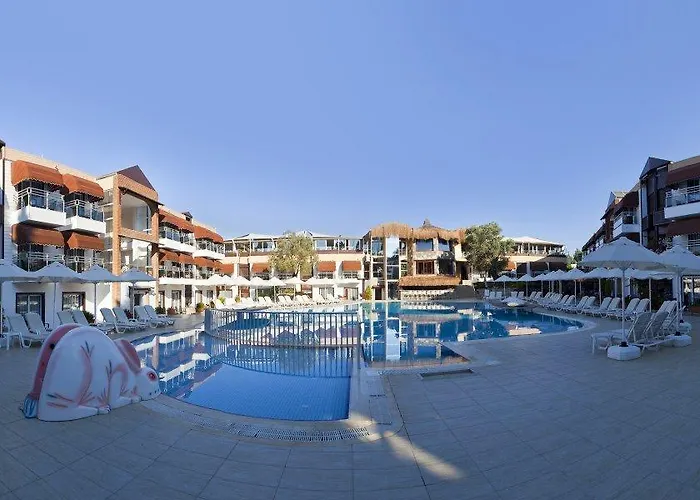Risa Hotel 4*