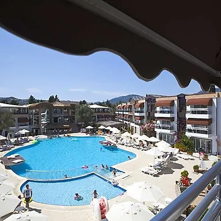 Hotel Risa