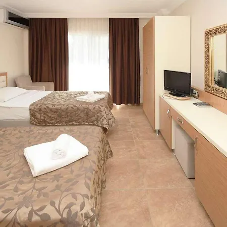 Hotel Risa 4*