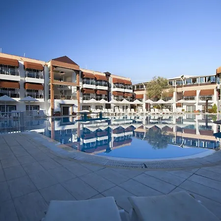 Risa Hotel 4*